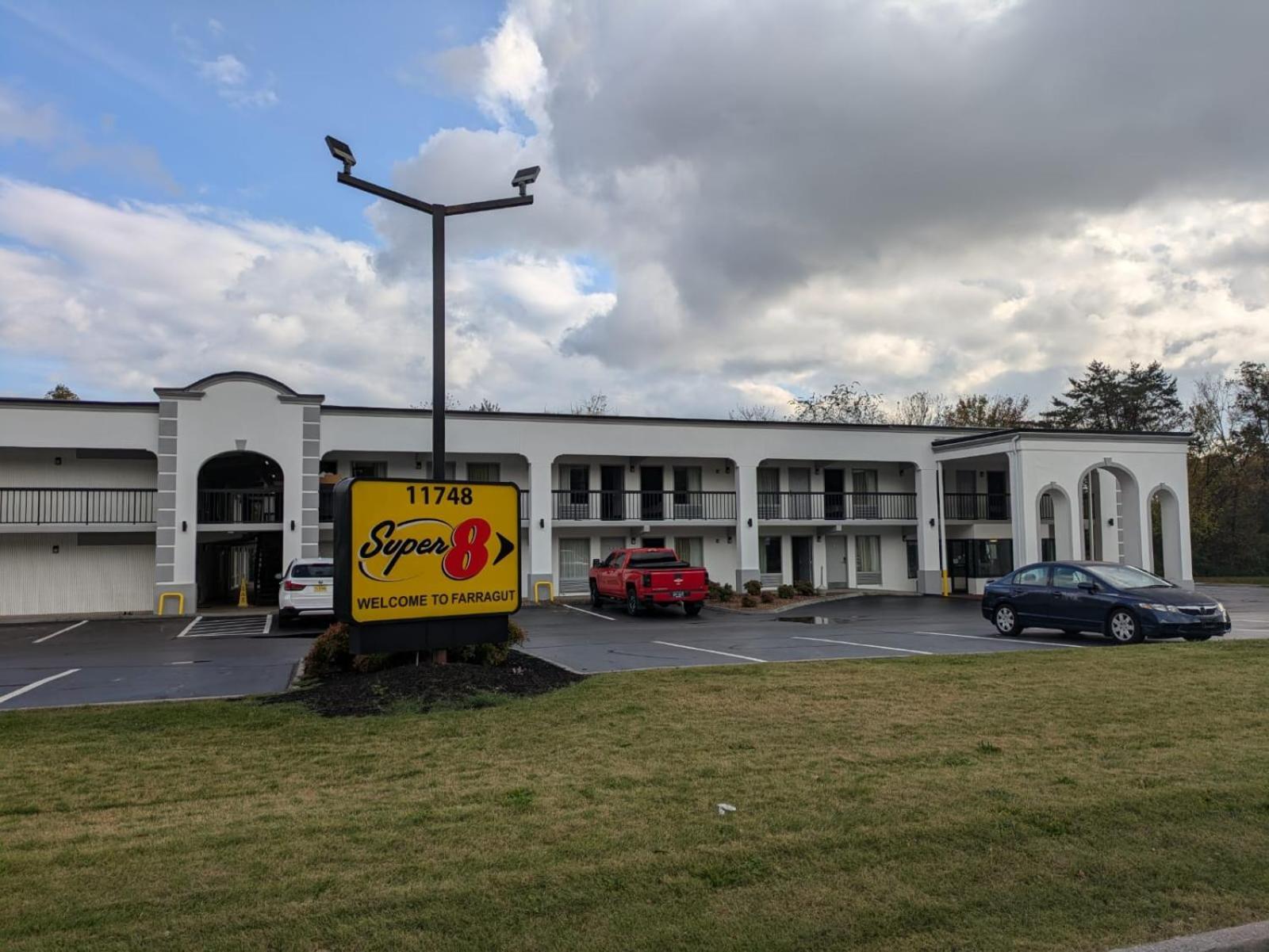 Super 8 By Wyndham Knoxville West/Farragut Экстерьер фото